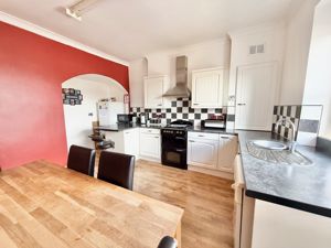 Photo 17- click for photo gallery